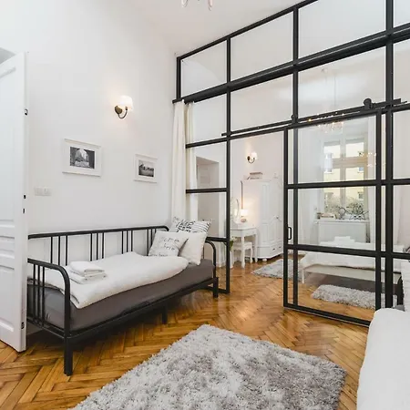 Апартаменты Luxury Modern Place For 4 - By Homeclick *